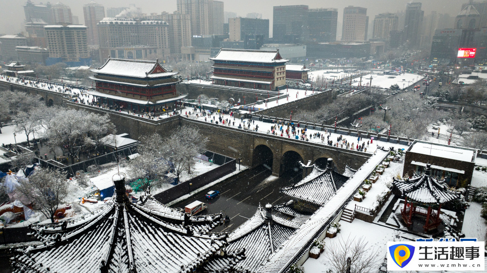 大雪紛飛 古城西安銀裝素裹(圖12)