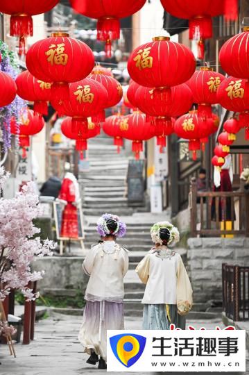 百年黃葛古道張燈結彩年味濃(圖6) 百年黃葛古道張燈結彩年味濃(圖6)